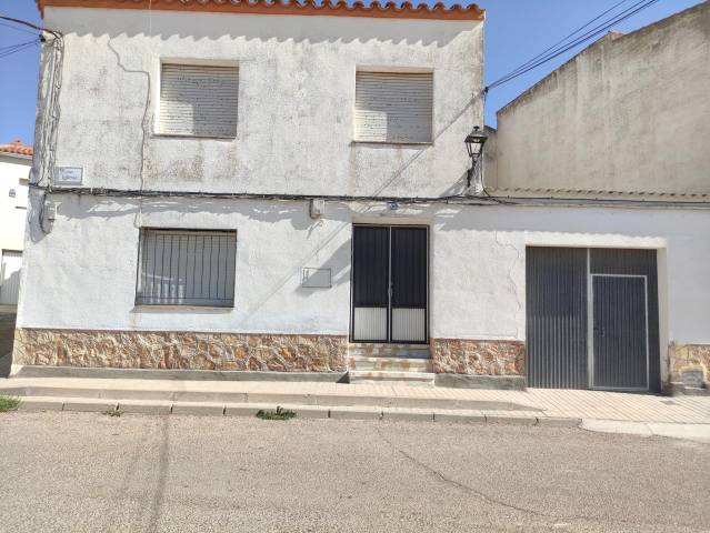 Finca rústica en Venta en Iglesia en El Romeral