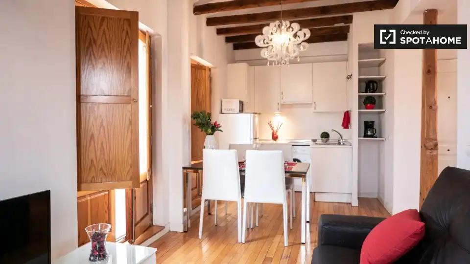 Flat with terrace to rent in Latina, imagen 4