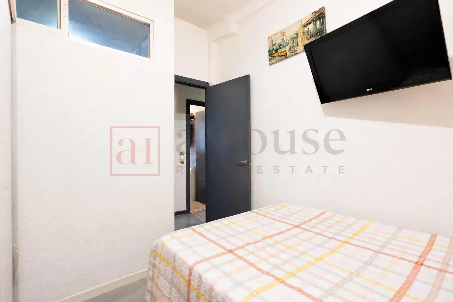 Habitación de Piso en venta en Madrid con Aire acondicionado y Calefacción