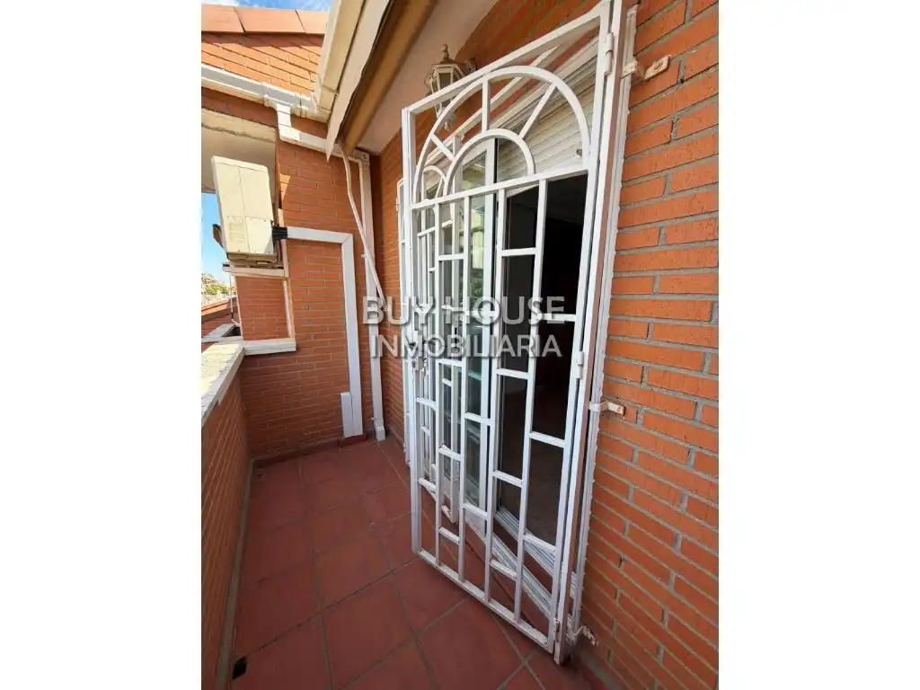 Vista exterior de Casa o chalet en venta en Illescas