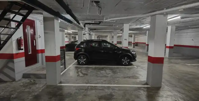 Aparcament de Garatge en venda en Girona