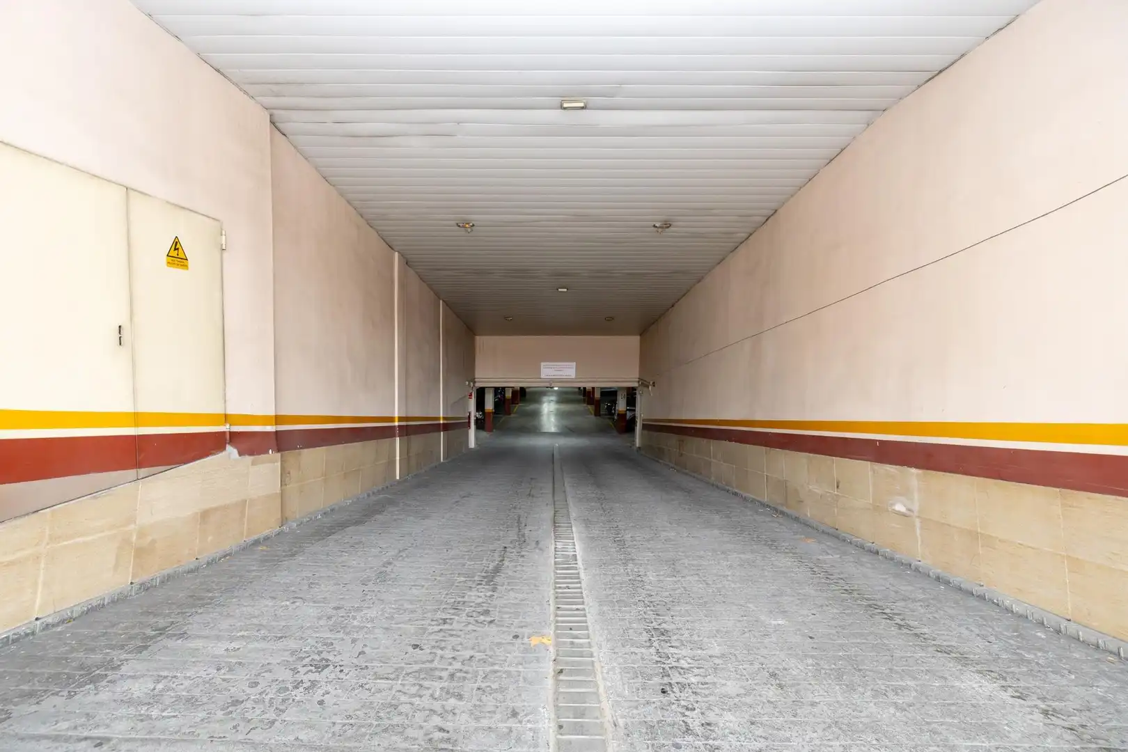Aparcament en venda a Calle Juan de Ávila Segovia 1, imagen 12