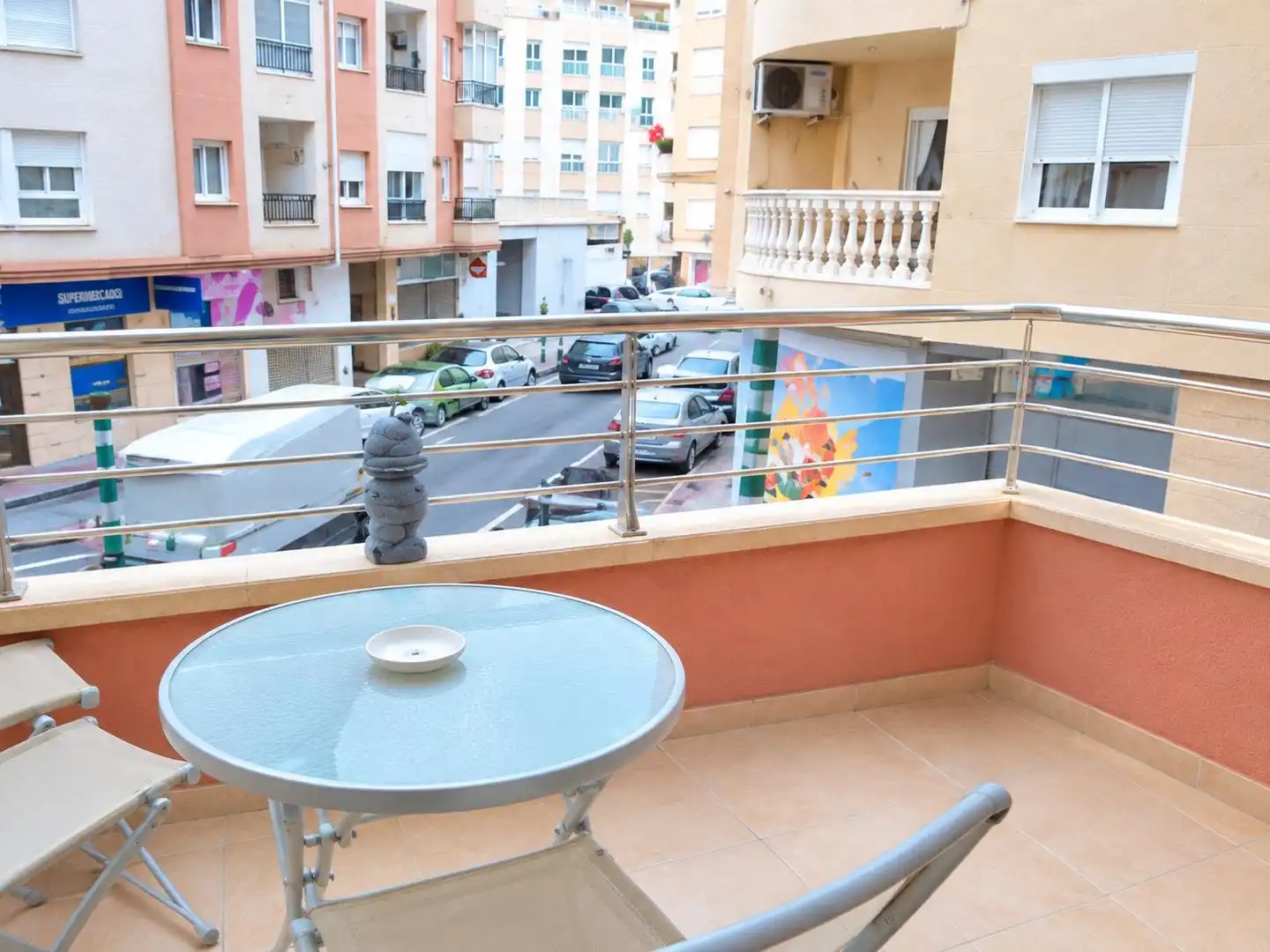 Terrasse von Wohnungen zur Miete in Torrevieja mit Klimaanlage, Heizung und Terrasse