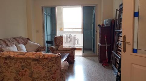 Foto 3 de Piso en venta en Avenida Aurora, Carranque - Haza Cuevas, Málaga Capital