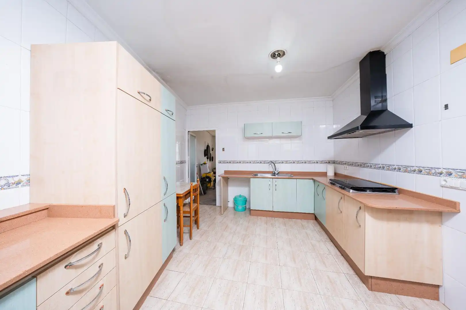 Cocina de Casa o chalet en venta en Elche / Elx con Aire acondicionado, Jardín privado y Terraza