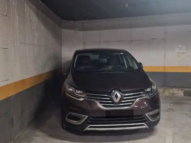 Parkplatz von Garage zur Miete in Oviedo 