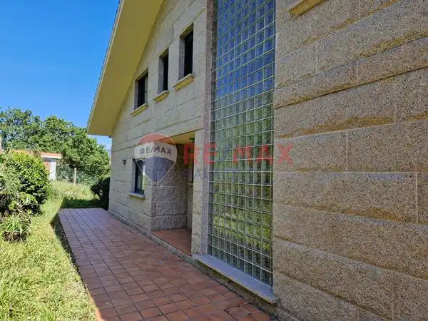 Exterior view of Houses for sale in Moaña  with Heating, Private garden and Parquet flooring