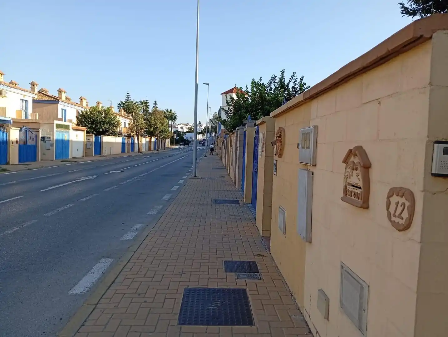 Vista exterior de Casa adosada en venda en El Rinconcillo