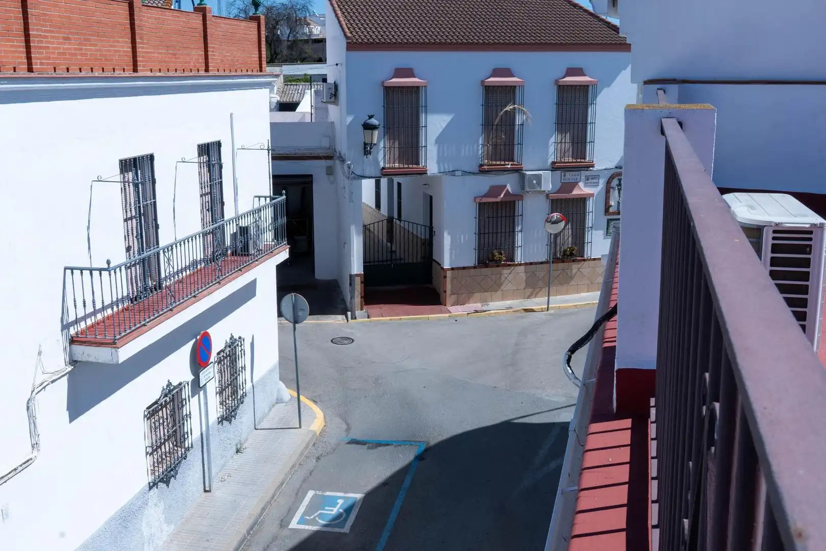 Exterior view of Houses for sale in Carrión de los Céspedes  with Air Conditioner and Heating