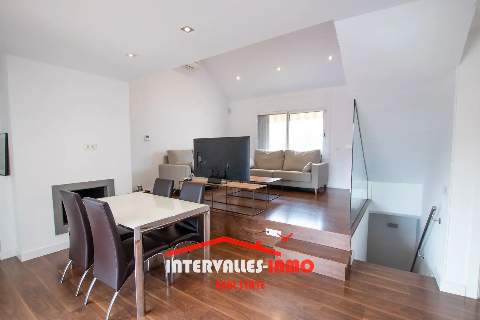 House with pool for sale in Palau-solità i Plegamans, imagen 4
