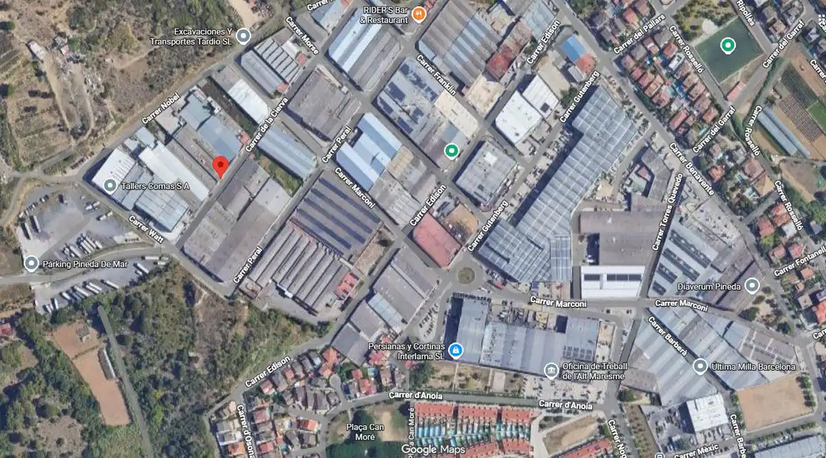Industrial buildings for sale in Centre
