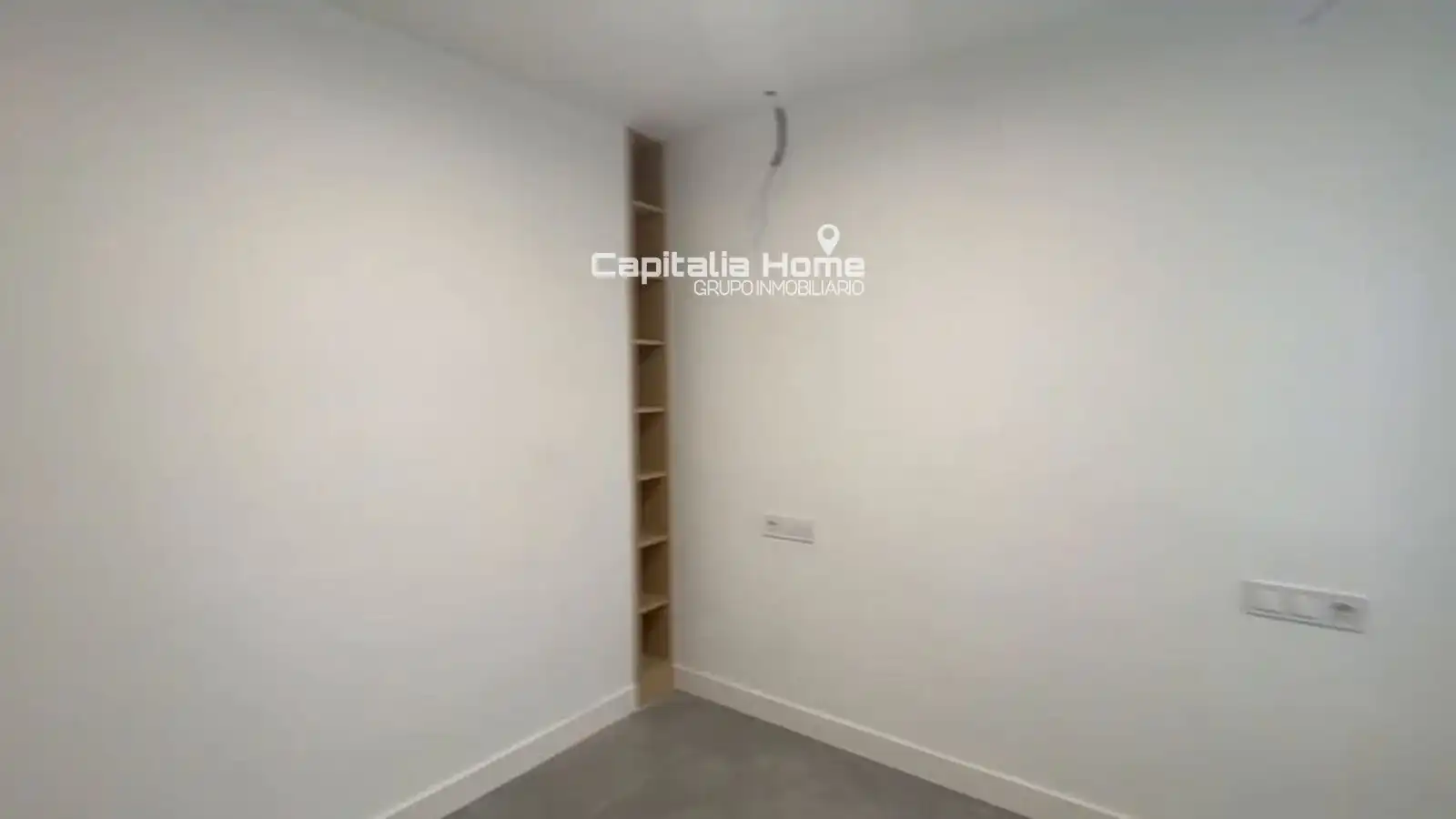Attic for sale in Alcoy / Alcoi  with Terrace and Storage room