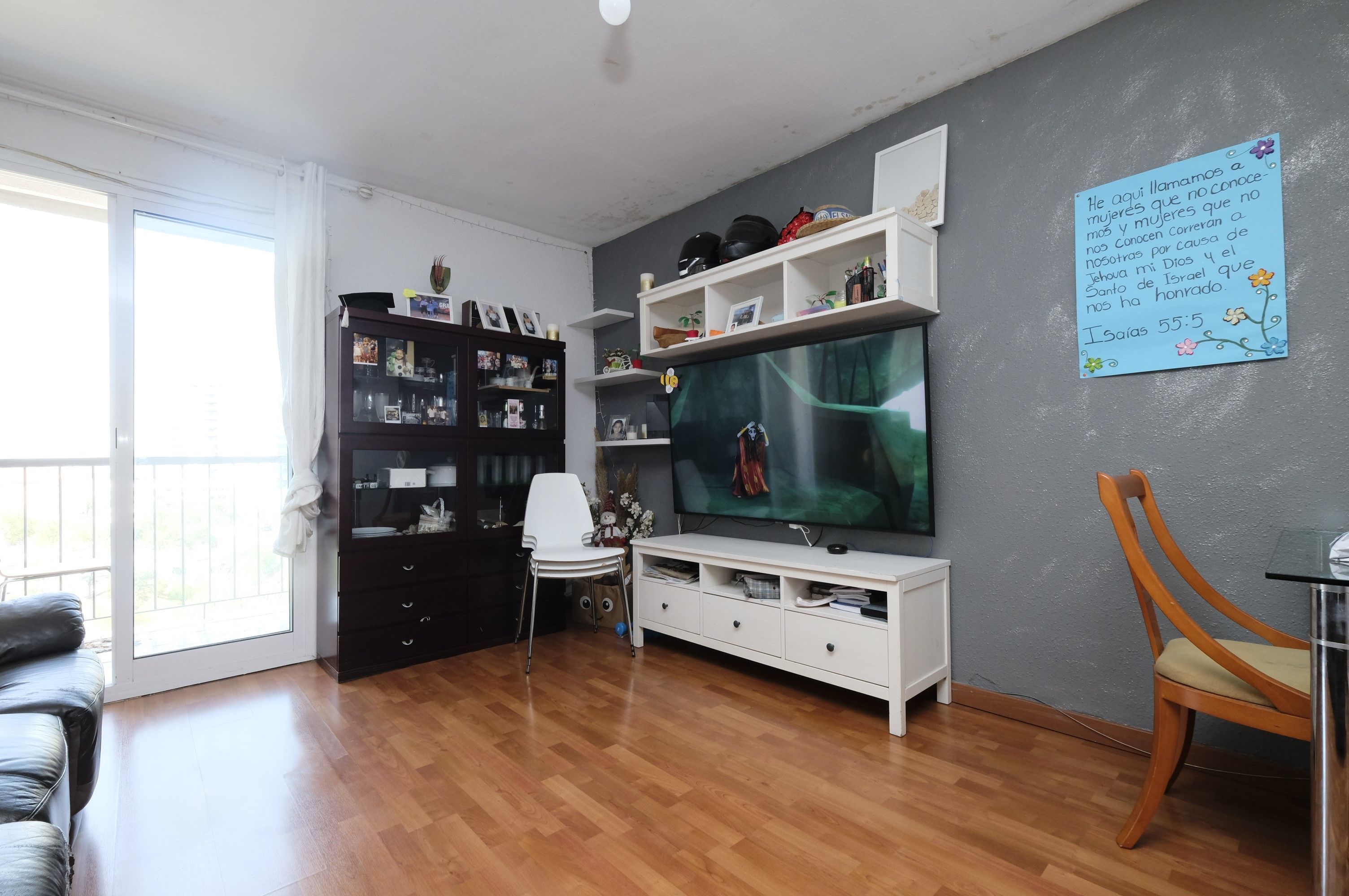 Sala d'estar de Pis en venda en  Barcelona Capital amb Traster i Balcó