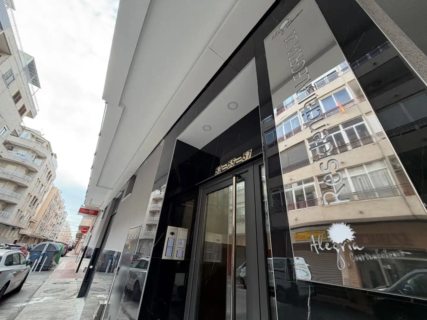 Apartament amb terrassa en venda a Calle de la loma, imagen 75