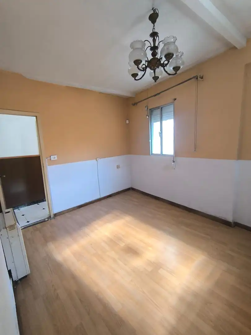 Habitación de Casa o chalet en venta en Santiago de Compostela  con Alarma