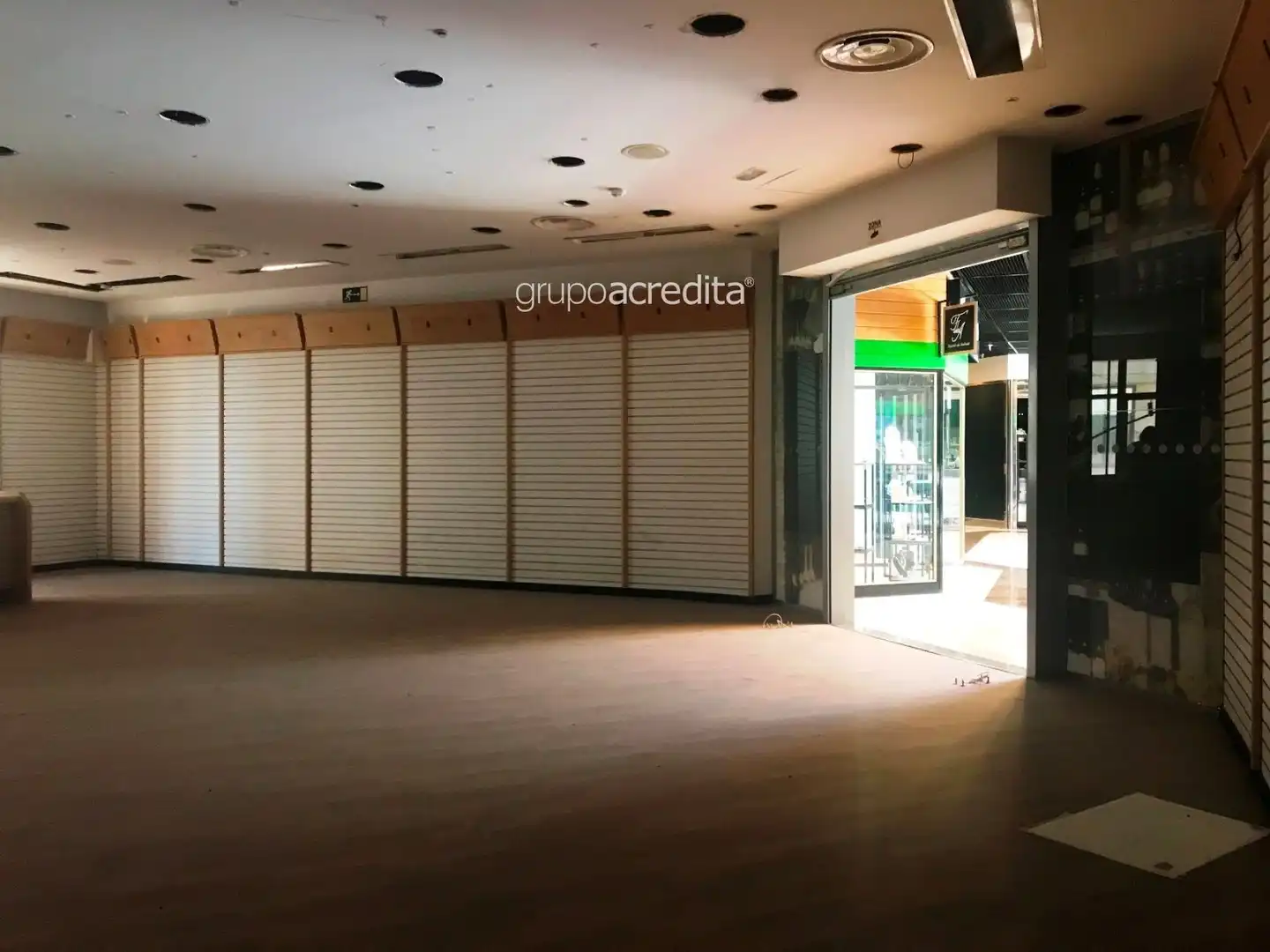 Locale commerciale in vendita a Ramon y Cajal 53, imagen 6