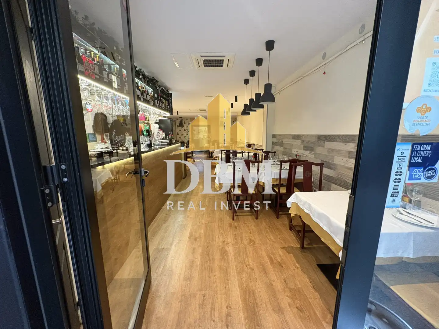 Local comercial en traspàs a Les Corts, imagen 2