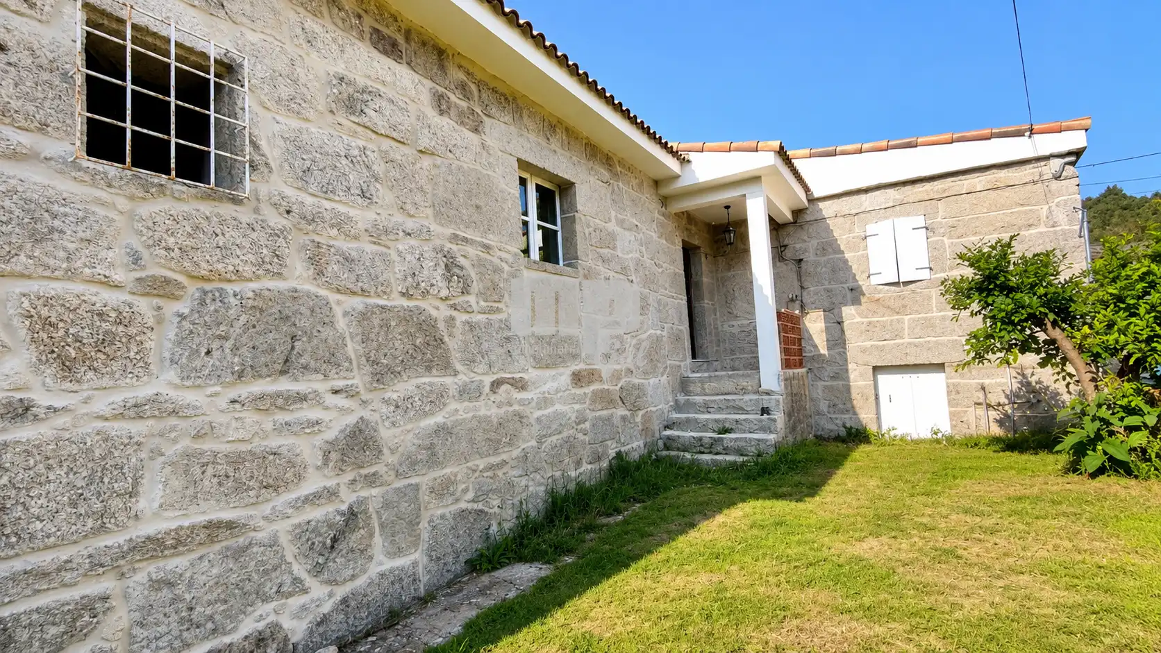 Exterior view of Country homes for sale in Pazos de Borbén  with Storage room