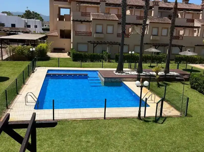 Piscina de Apartament de lloguer en Oliva amb Aire condicionat, Piscina i Moblat
