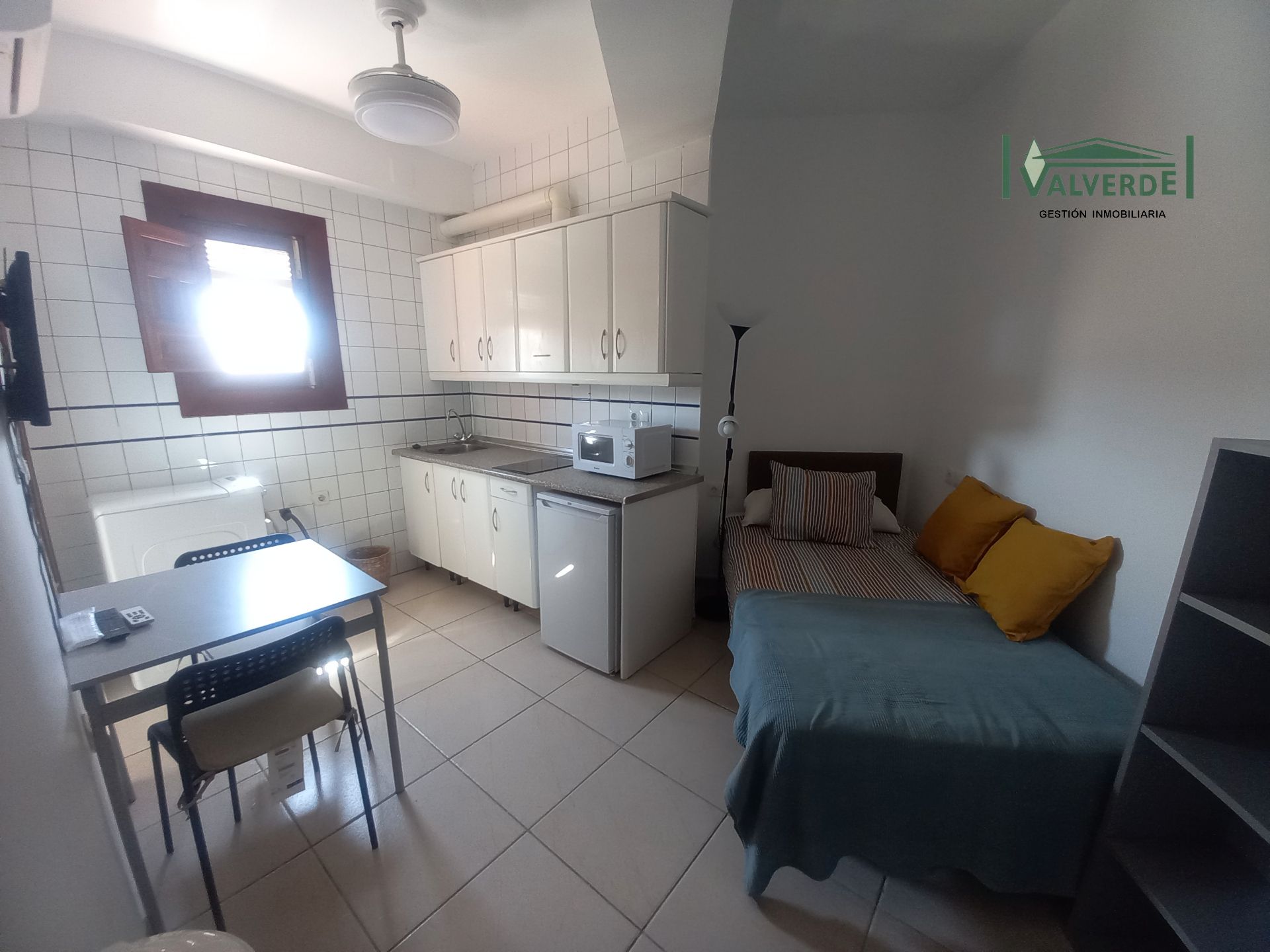 Kitchen of Study to rent in  Granada Capital  with Air Conditioner, Heating and Furnished