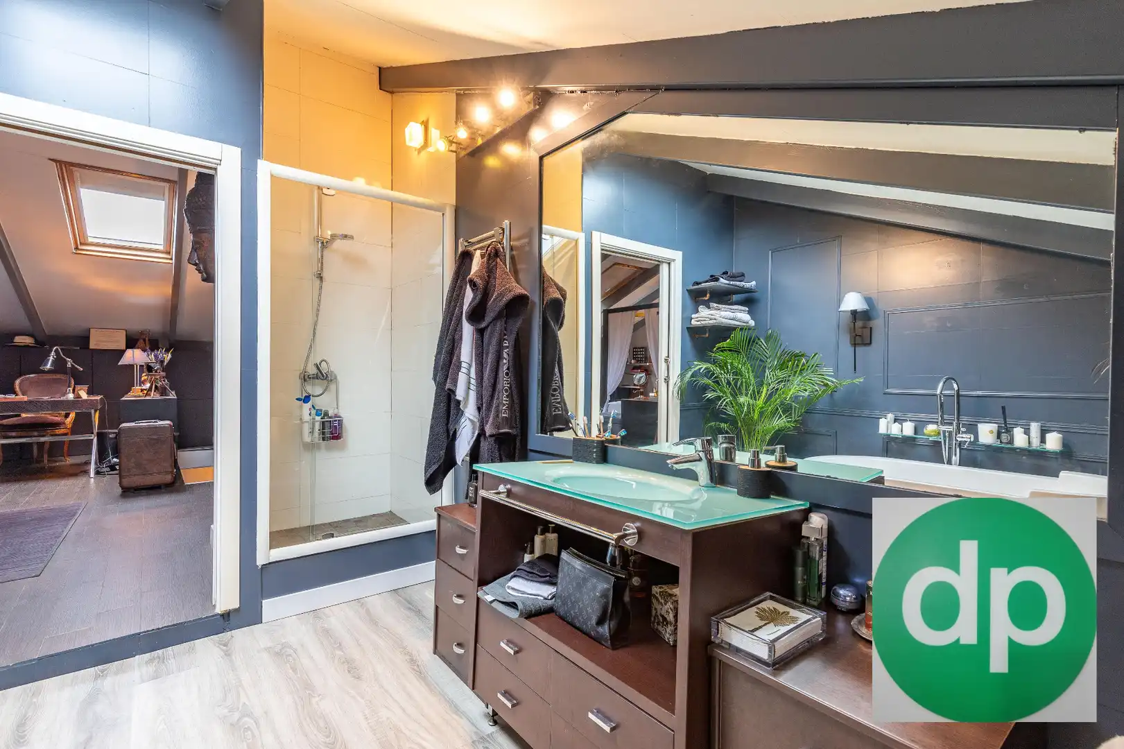 Bathroom of Detached homes for sale in Pozuelo de Alarcón  with Air Conditioner and Heating