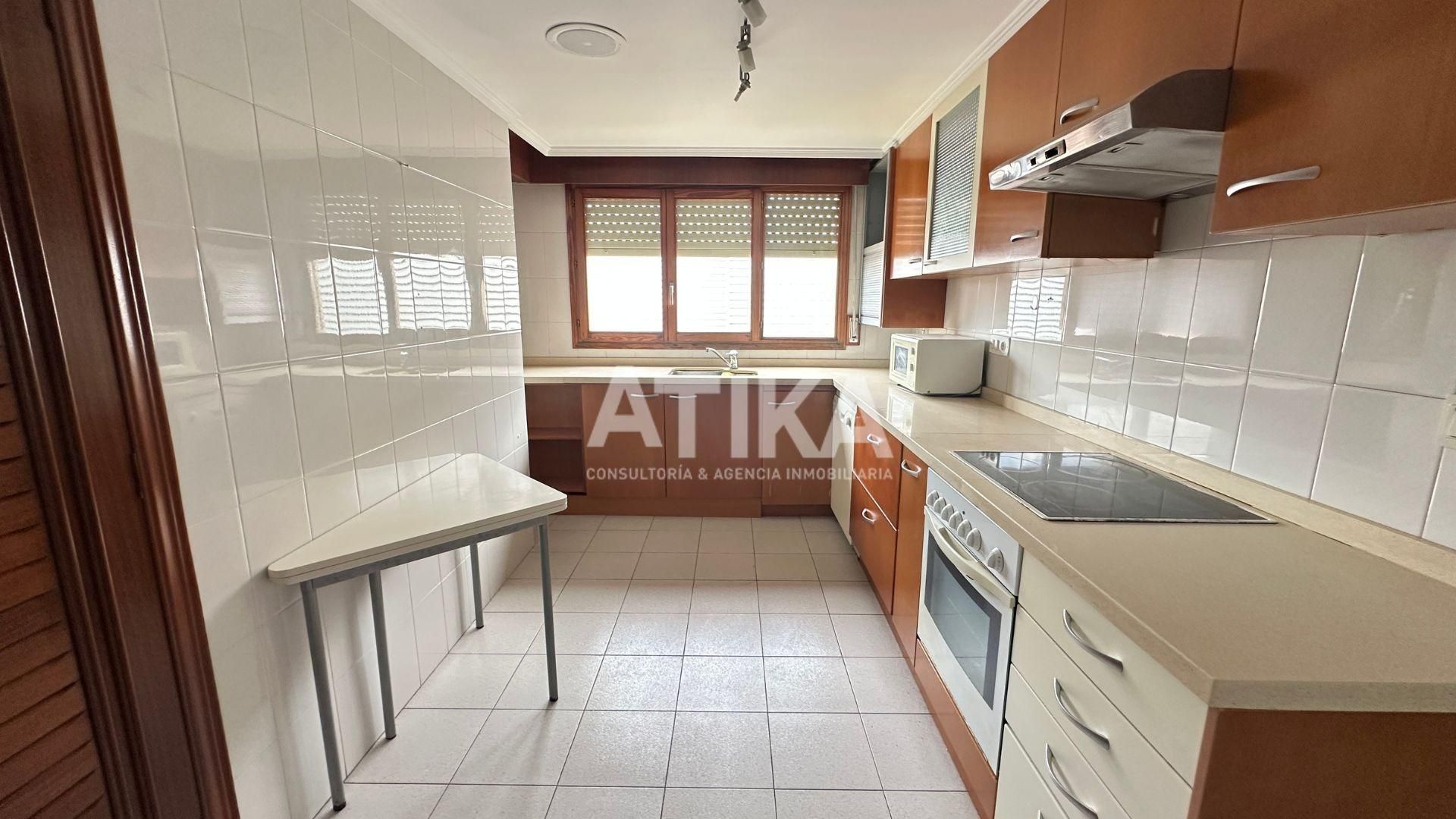 Kitchen of Flat for sale in Ontinyent  with Storage room and Balcony