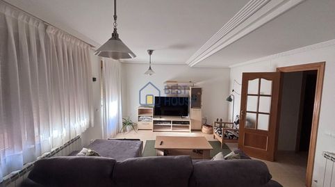 Casa a la venta en Azadinos
