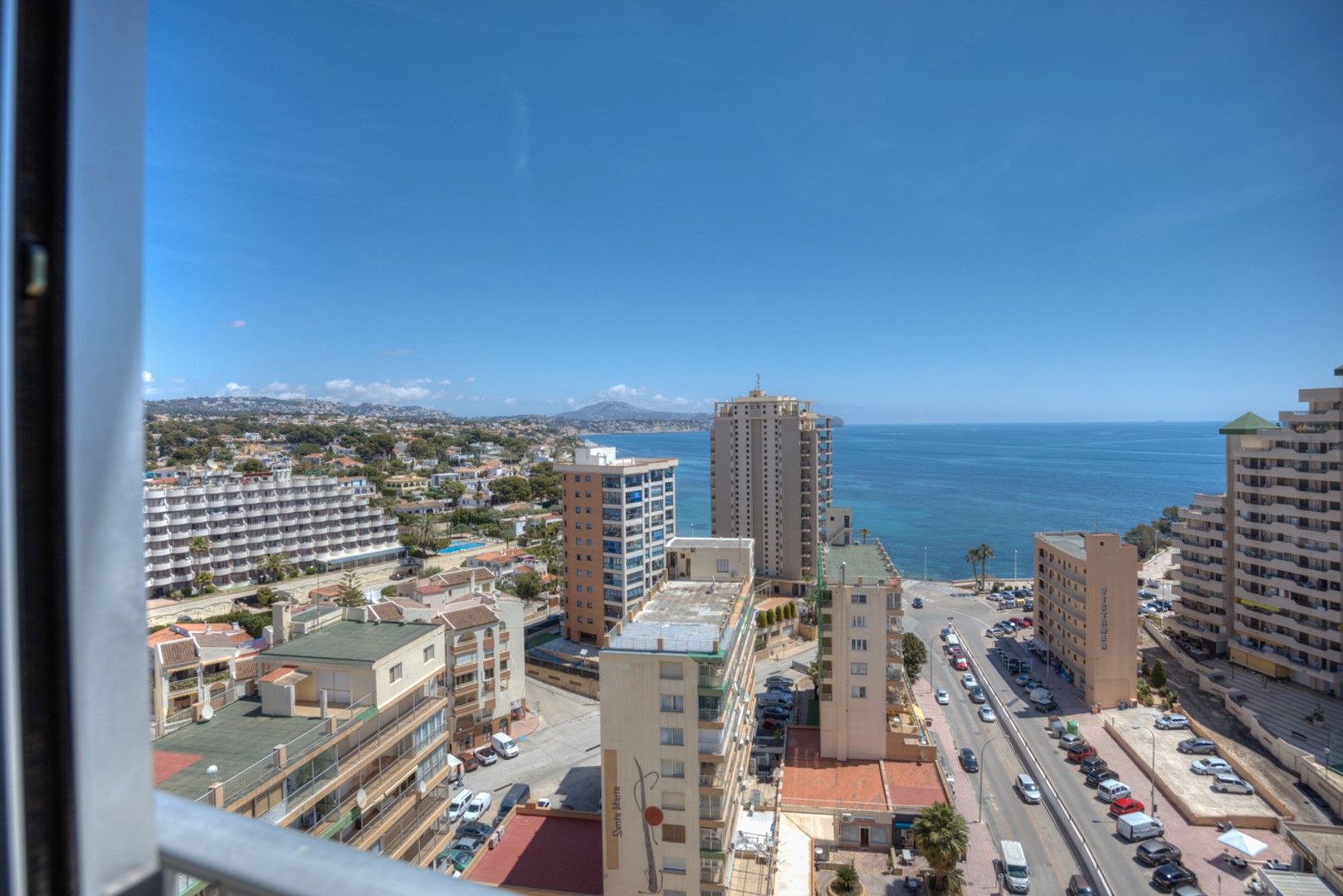 Vista exterior de Apartament en venda en Calpe / Calp amb Aire condicionat, Calefacció i Jardí privat