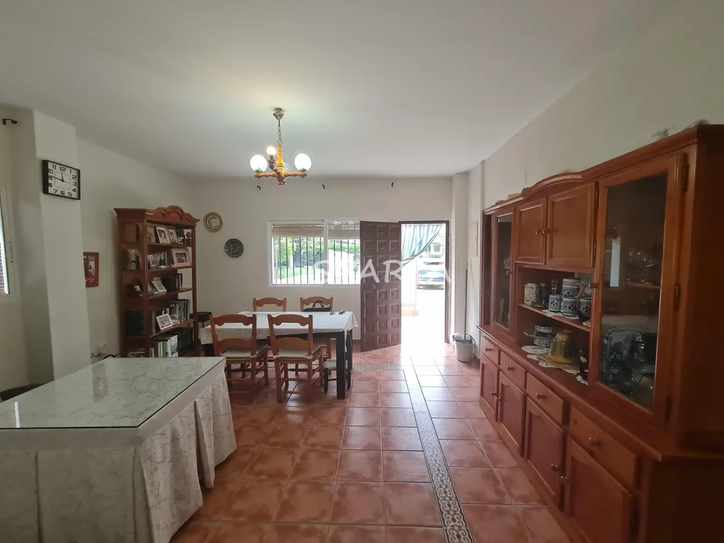 Country house zum Verkauf in Sanlúcar la Mayor mit Privatgarten, Schwimmbad und Ofen