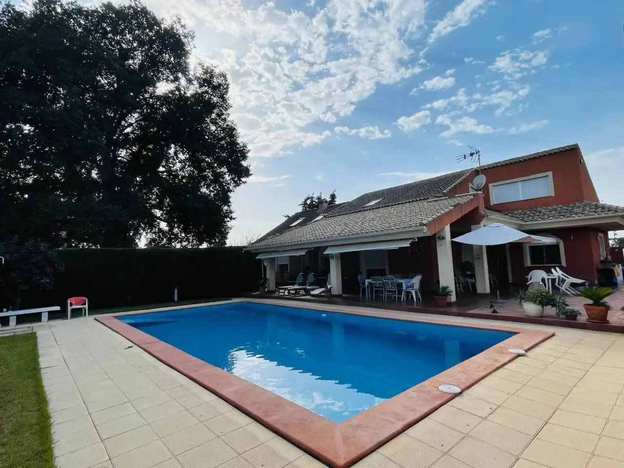 Piscina de Casa o xalet en venda en Murcia amb Aire condicionat, Calefacció i Jardí privat