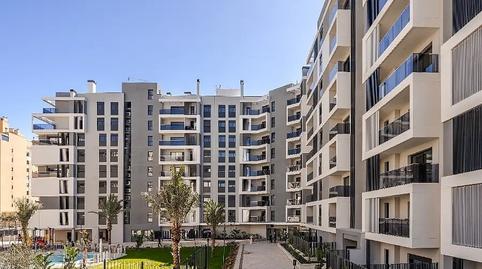 Foto 4 de Apartament en venda a Paus - Poligono San Blas, Alicante