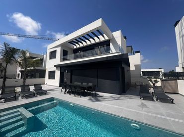 Casa con piscina in vendita a N/A