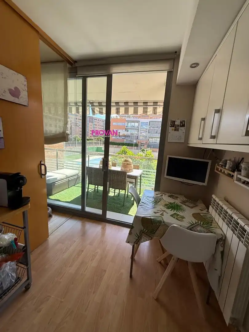 Piso en venta en Parla Este