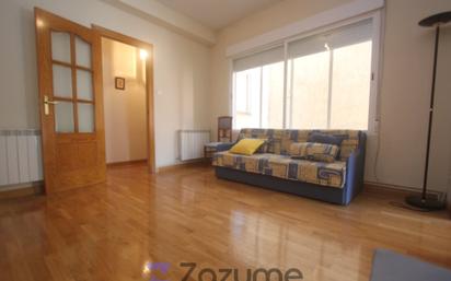 Living room of Flat to rent in Ávila Capital  with Balcony