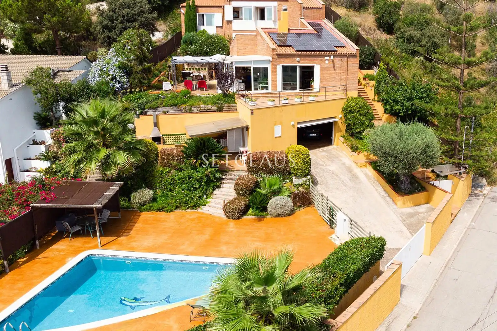 Villa avec piscine à vendre à Alella