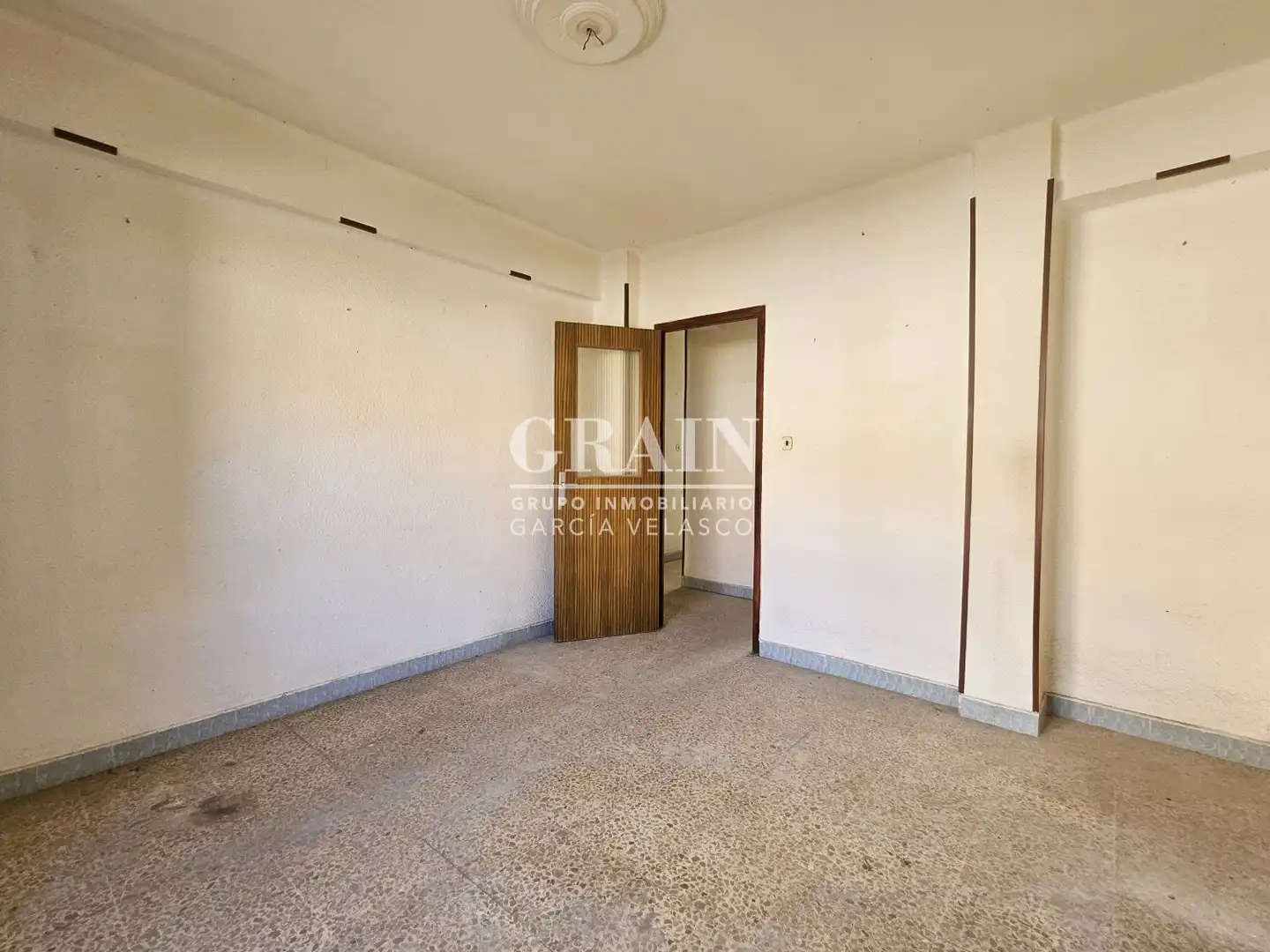 Flat for sale in Albacete  with Balcony