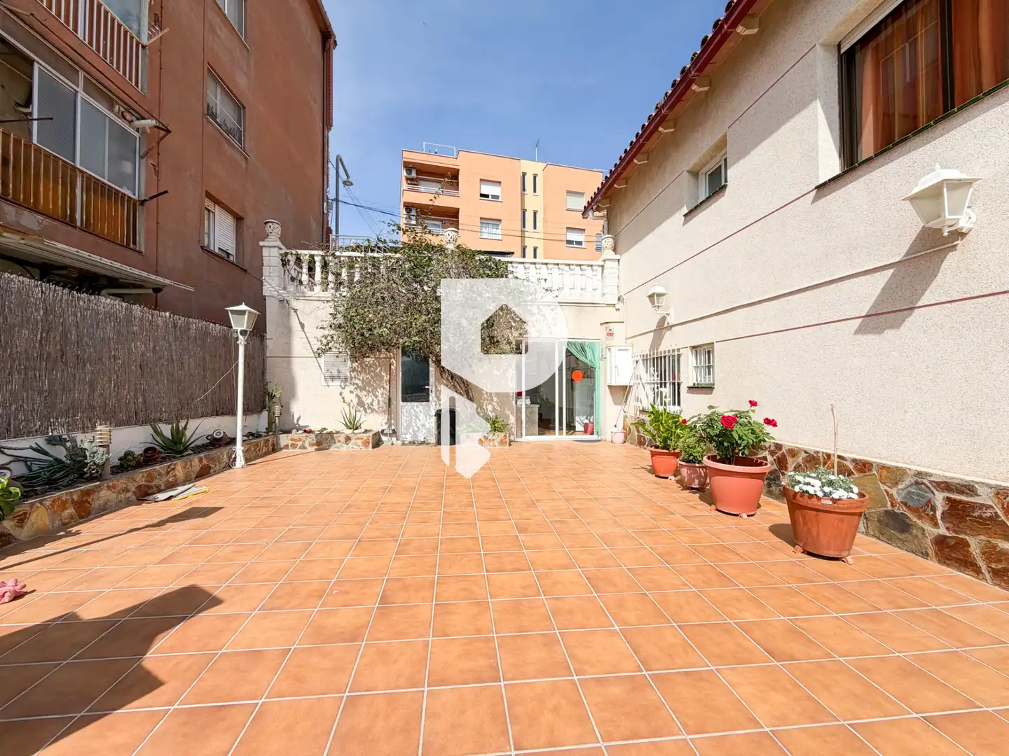 Terrassa de Casa o xalet en venda en El Papiol amb Aire condicionat, Calefacció i Jardí privat