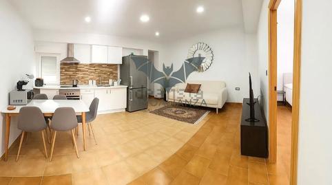 Foto 2 de Pis en venda a Carrer de València, 76, Zona Calle Valencia, Valencia