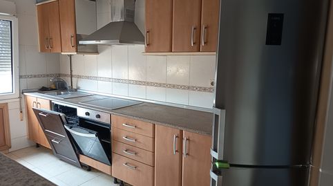 Foto 2 de Piso en venta en Calle Pinos, Tremañes, Gijón