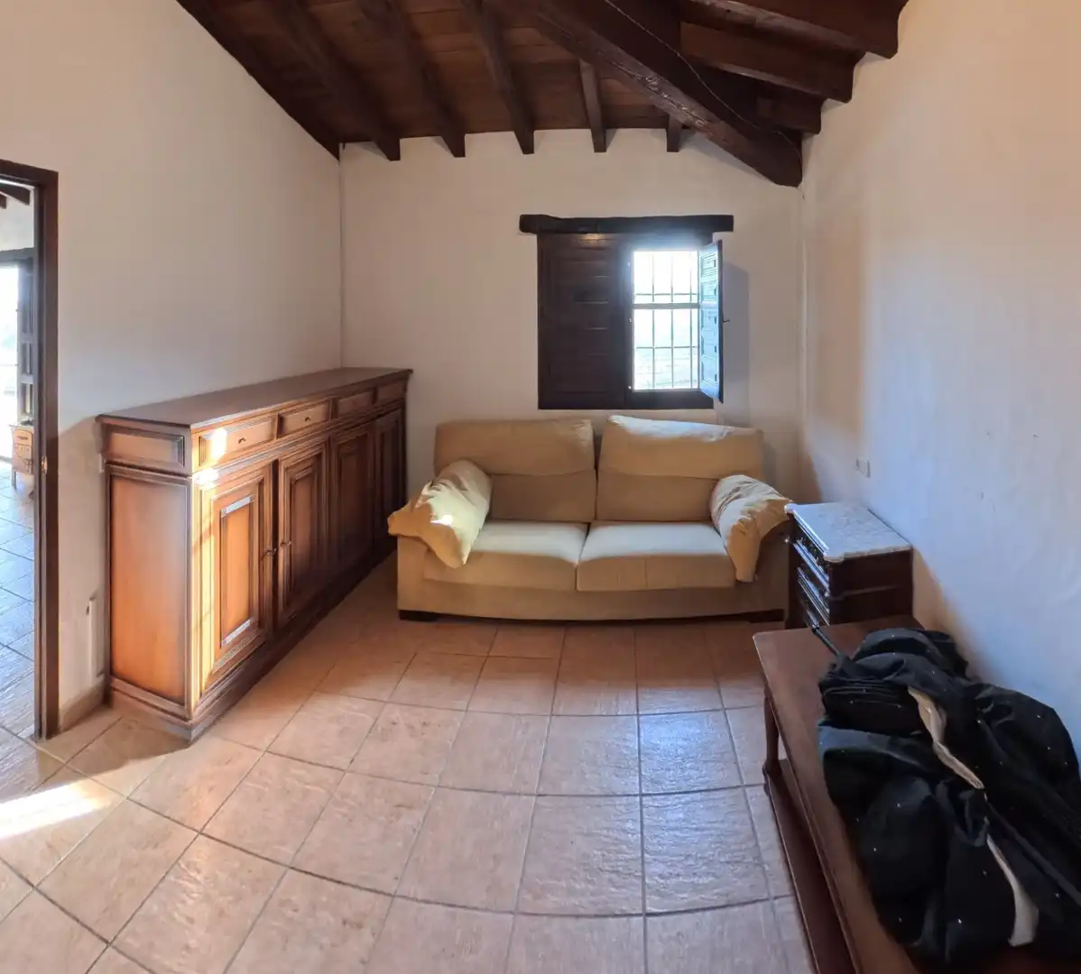 Casa rústica con jardín en alquiler en Almáchar, imagen 2