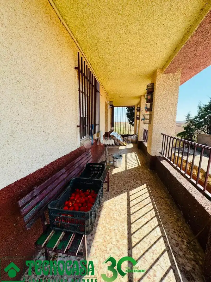 Jardí de Casa o xalet en venda en Albarreal de Tajo amb Traster i Moblat