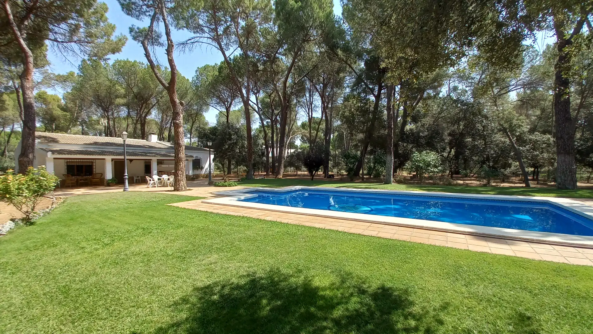 Villa mit Pool zum Verkauf in Pedanías - Extrarradio