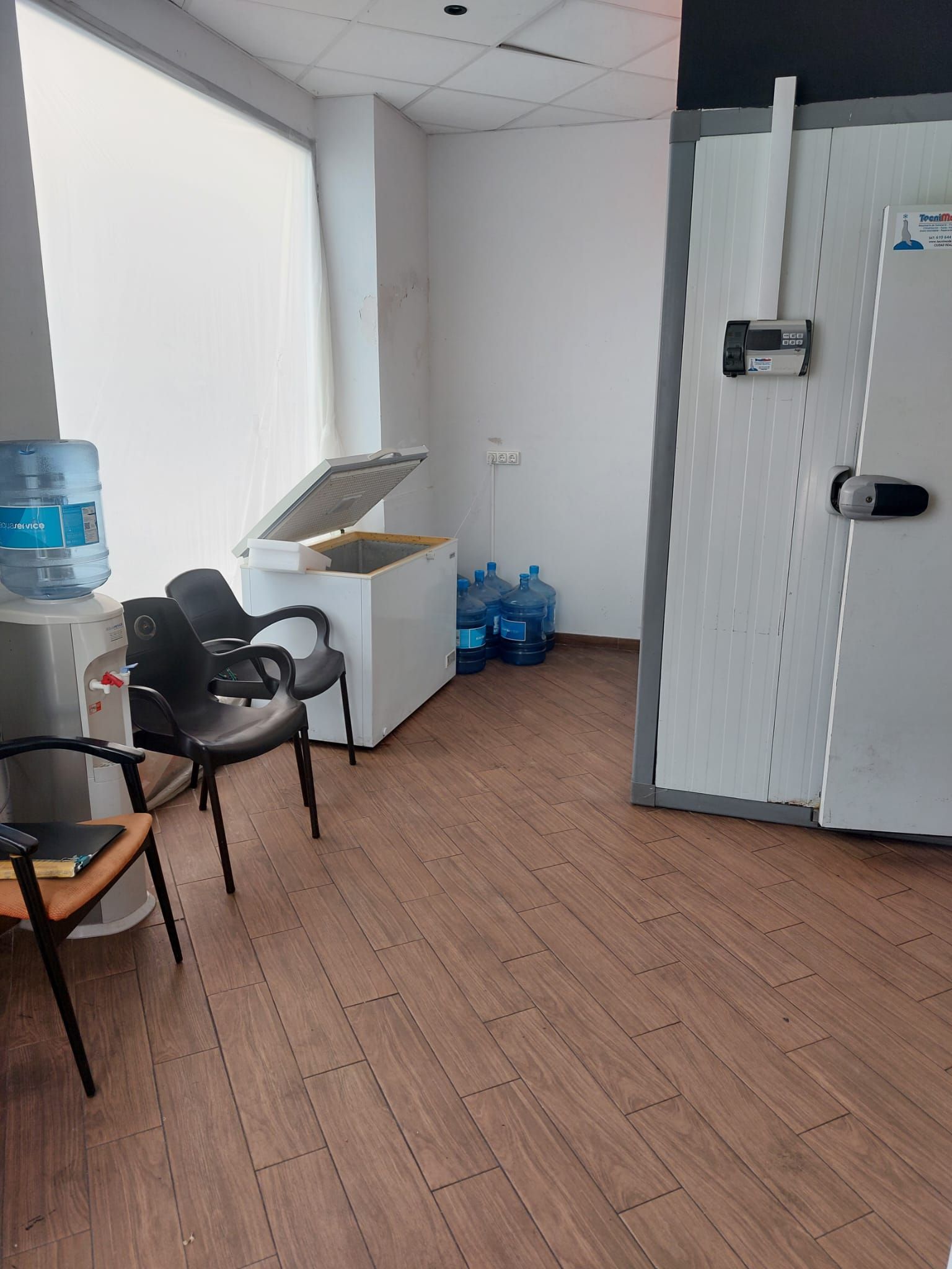 Premises to rent in  Valencia Capital  with Air Conditioner, Heating and Furnished