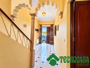 Casa amb balcó en venda a Torrijos
