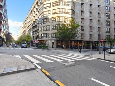 Piso con ascensor en venta en Rúa de Frei Rosendo Salvado