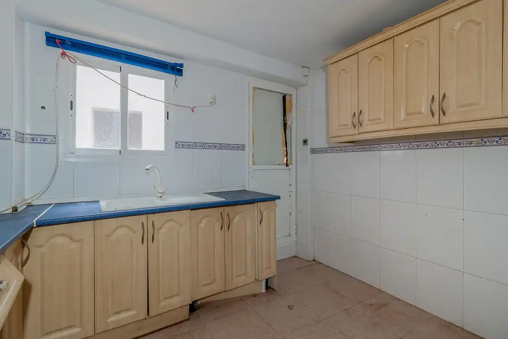 Cocina de Casa adosada en venta en Alameda