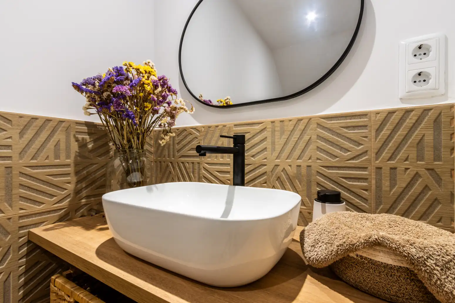 Bathroom of Houses for sale in Ponent