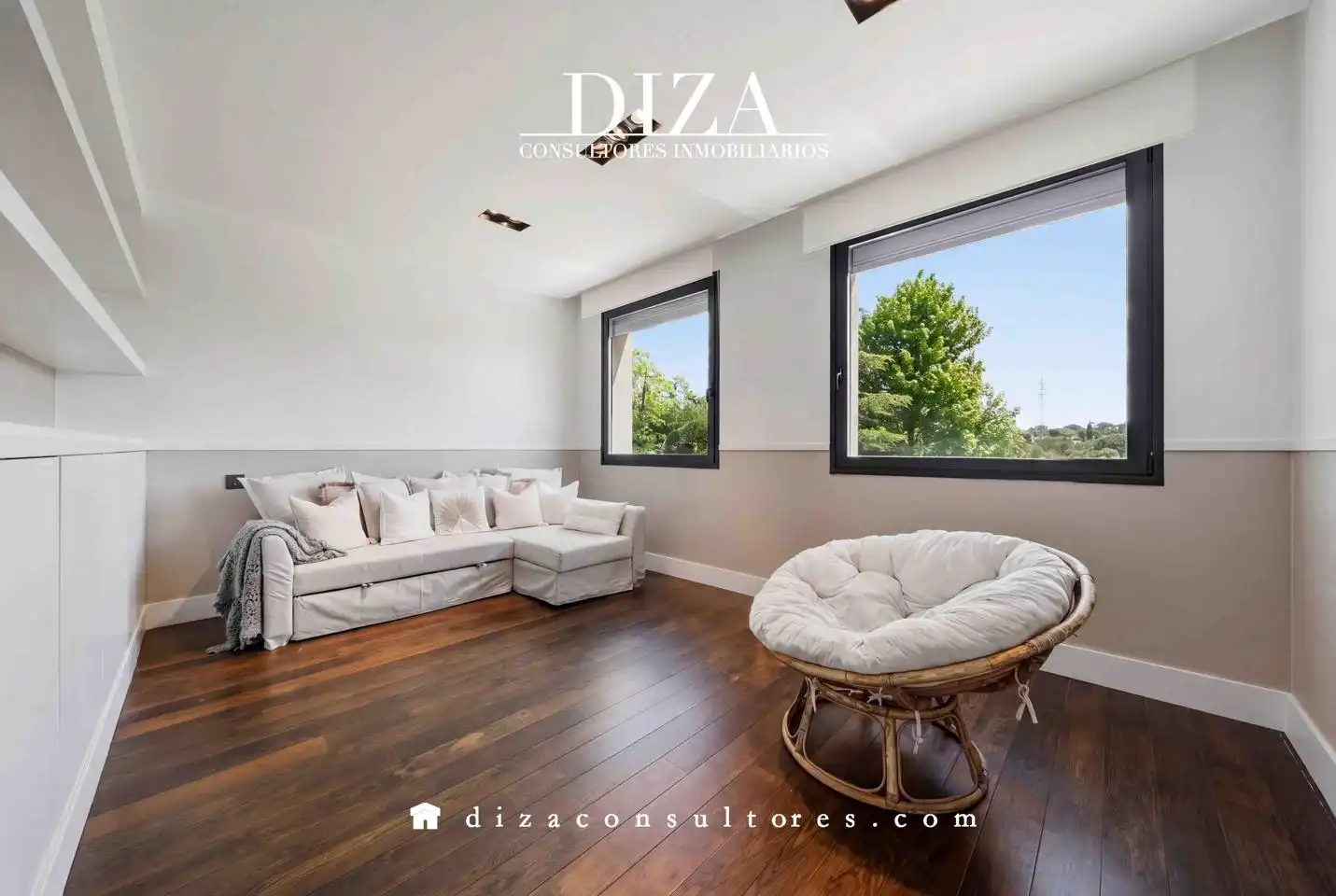 Habitación de Casa o chalet en venta en Boadilla del Monte con Aire acondicionado, Calefacción y Jardín privado