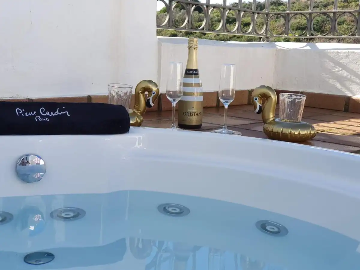 Terrassa de Casa adosada de lloguer en La Alcaidesa amb Jardí privat, Terrassa i Jacuzzi
