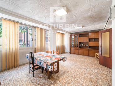 Wohnung mit Balkon zum Verkauf in El Mercado